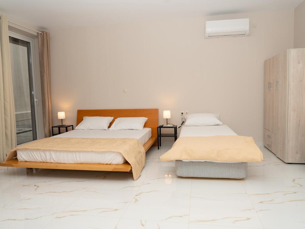 Allagiannis Group Apartments Markópoulon Exterior foto